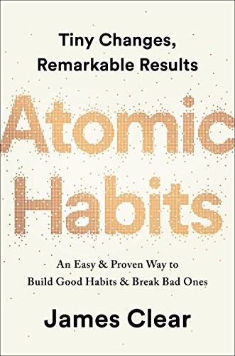 כריכת הספר Atomic Habits מאת James Clear
